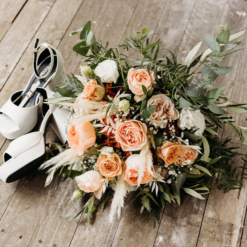 Kate Gale - Wedding Celebrant Kate Gale - Wedding Celebrant